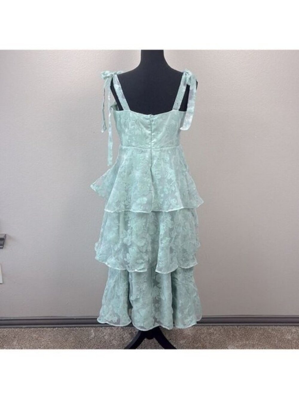 Lulus Glamorous Sweetie Sage Green Burnout Floral Bustier Midi Dress L - Picture 6 of 9